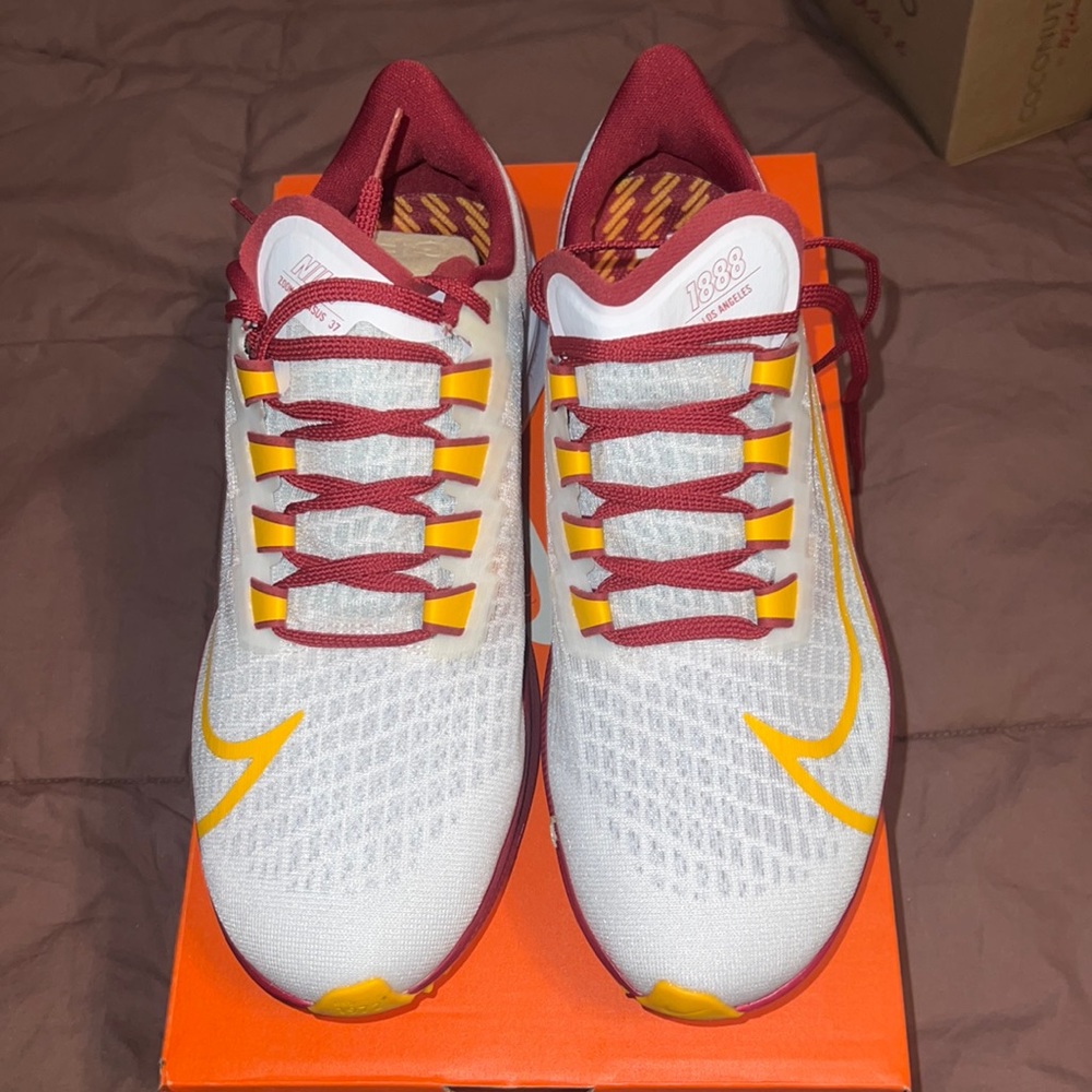 USC Nike Zoom Pegasus 37 Shoes